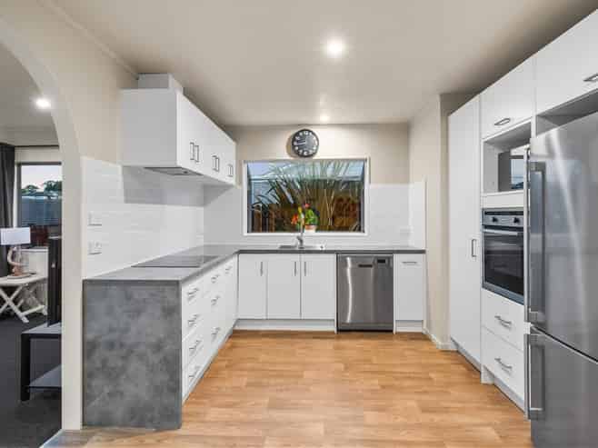 23 Faram Place, Massey