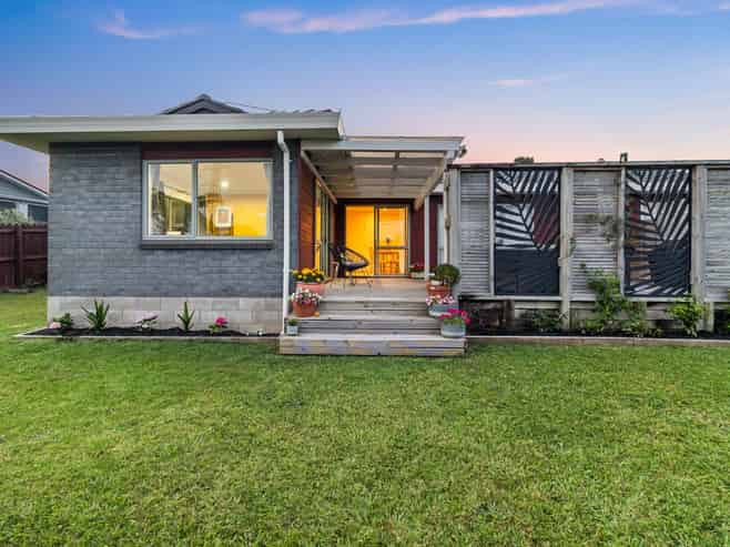 23 Faram Place, Massey