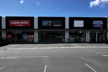Versatile 293sqm Retail Space in Prime Location