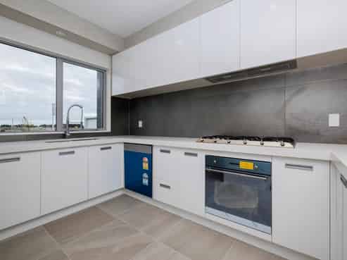 26 Pencaitland Drive, Flat Bush