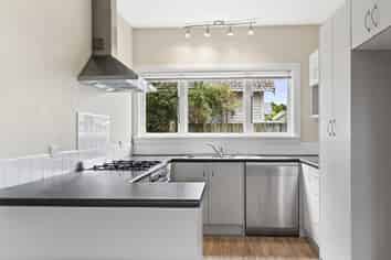 32 Mayfield Avenue, Saint Albans