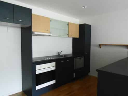 39/99 Mays Road , Onehunga