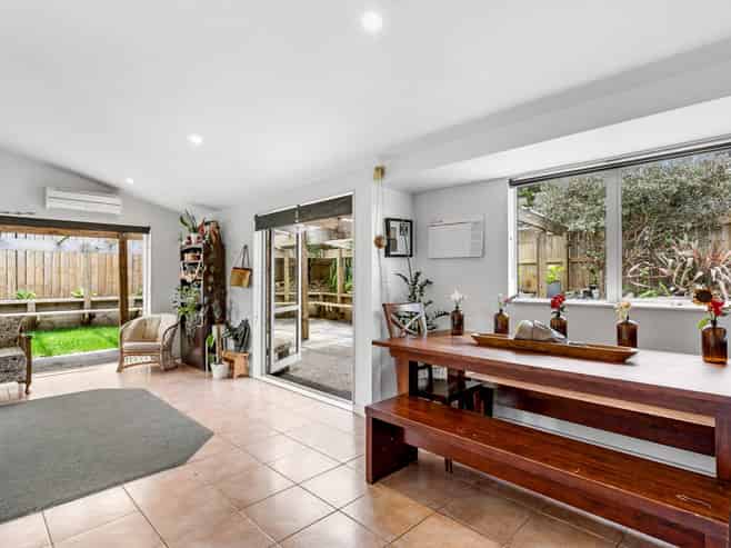 12C Relko Crescent, Torbay