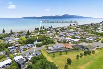 130 Renown Road, Raumati South