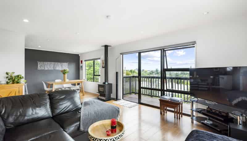 38C Birkdale Road, Birkdale