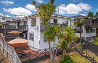 38C Birkdale Road, Birkdale