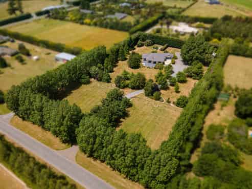 21 Bridge Road, Greendale