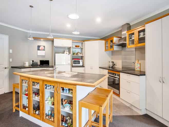 21 Bridge Road, Greendale