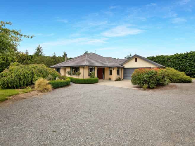 21 Bridge Road, Greendale