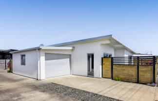 70 Argyle Street, Hawera