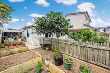 46 Pate Crescent, Favona