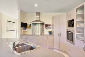 9 Panckhurst Drive, Woodend