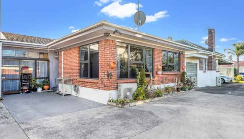 2/21 Glen Avenue, Papatoetoe