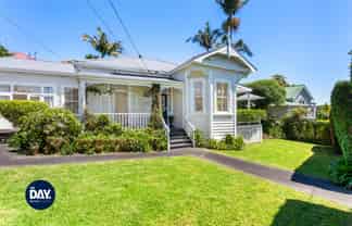 31 Shoal Bay Road, Devonport