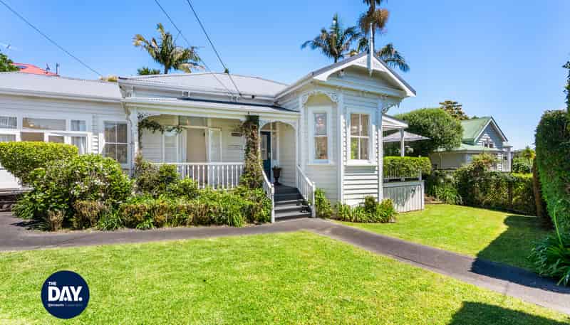 31 Shoal Bay Road, Devonport