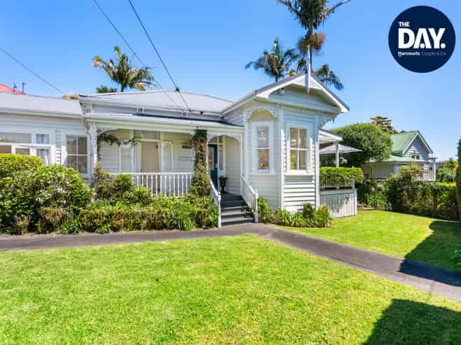 31 Shoal Bay Road, Devonport