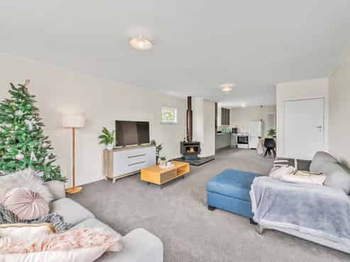 39 Leeston and Lake Road, Leeston