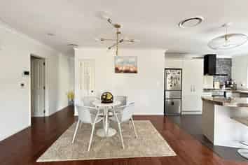 21 Bradnor Meadows Drive, Swanson