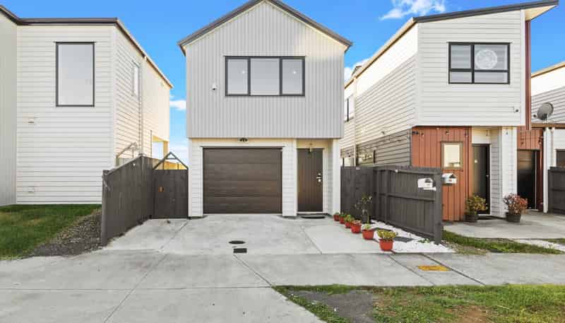 17 Kairakau Street, Takanini