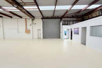 Immaculate Industrial Unit | 242m2