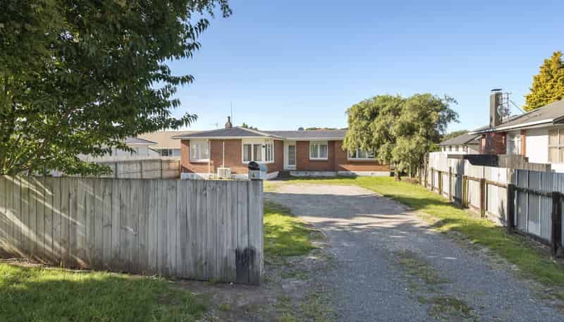 4 Upland Road , Western Heights