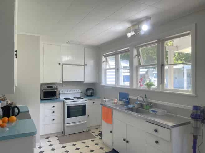 2/27 Pharazyn Street, Melling