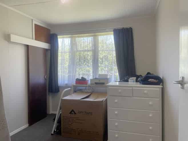 2/27 Pharazyn Street, Melling