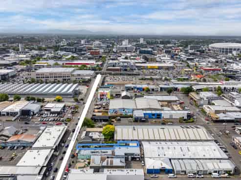 Mortgagee Sale - Must Sell!