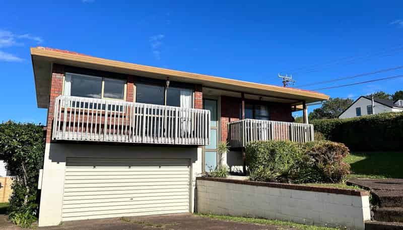 2/84 Sunrise Avenue, Mairangi Bay