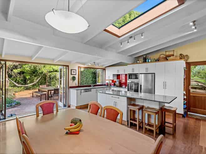 67 Gregory Road, Waitakere