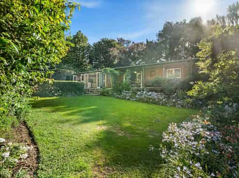 67 Gregory Road, Waitakere