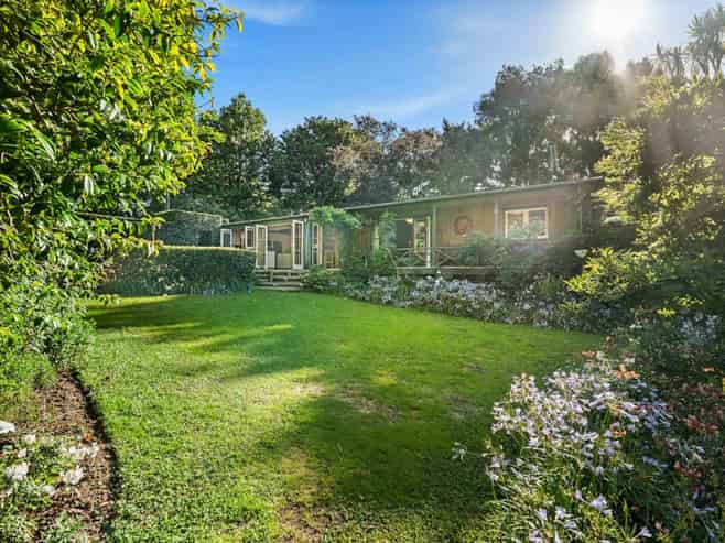 67 Gregory Road, Waitakere