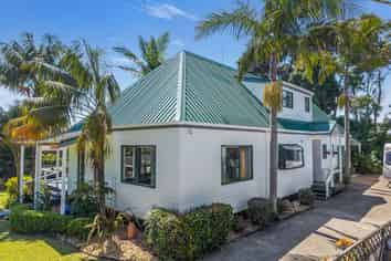 11 Ohiwa Parade, Ohope