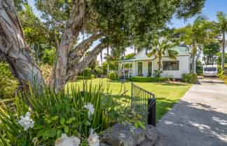 11 Ohiwa Parade, Ohope