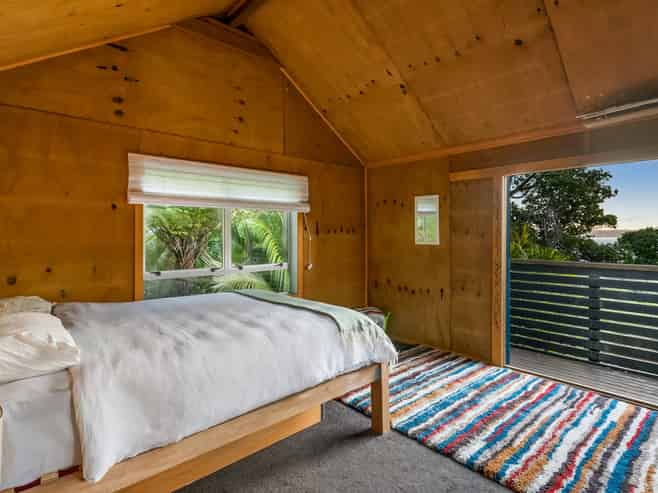 9 O'Brien Road, Omiha