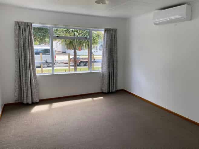 1/604 Charles Street, Raureka