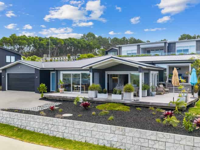 3 Shipwreck Way, Mangawhai Heads