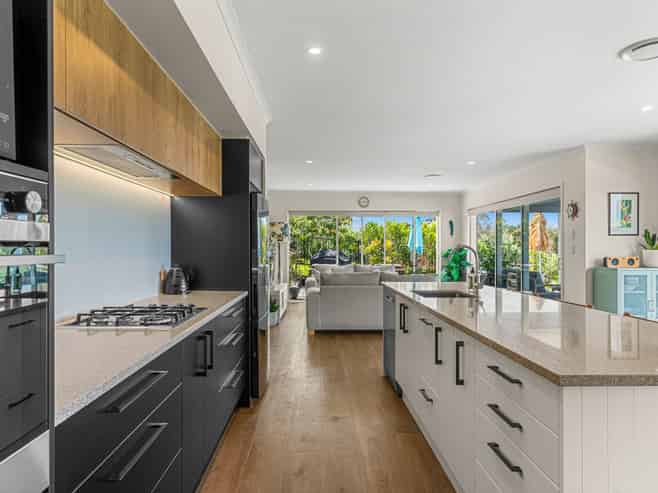 3 Shipwreck Way, Mangawhai Heads