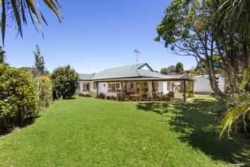 10 Lanier Place, Glendene