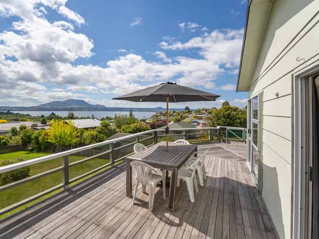 20 Shera Street, Acacia Bay