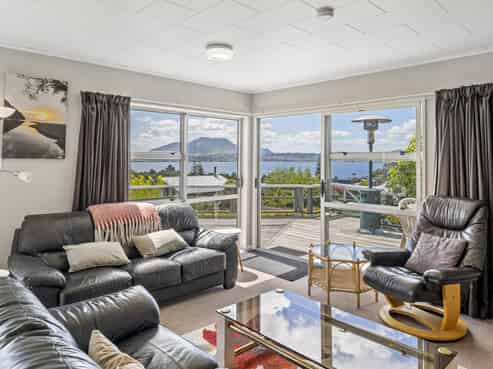 20 Shera Street, Acacia Bay