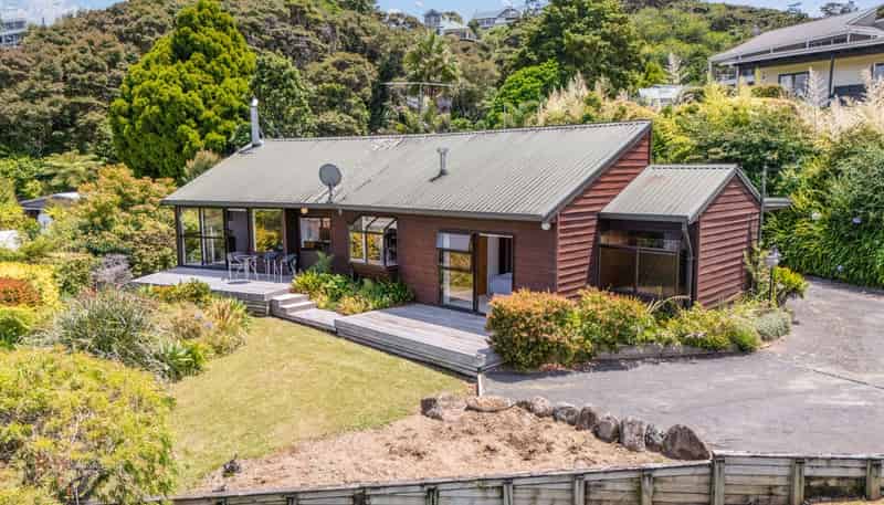 28 Centennial Drive, Whitianga