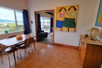 99 Orepuki Riverton Highway, Riverton