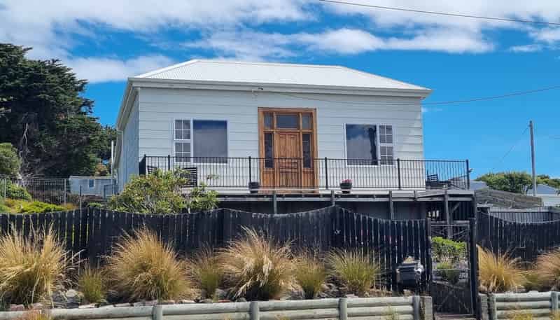 99 Orepuki Riverton Highway, Riverton