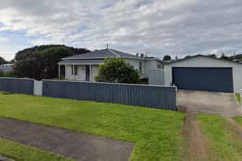 82 East Quay, Waitara