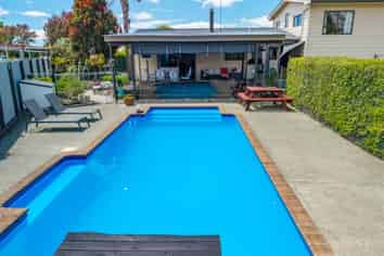 6 Thomason Avenue, MOTUEKA