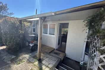 Nelson & Bays - Address withheld