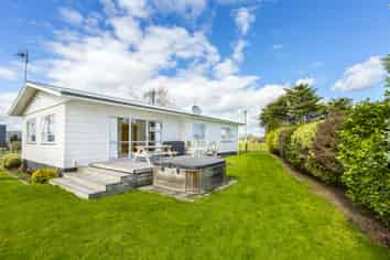24b Hupenui Road, Greytown