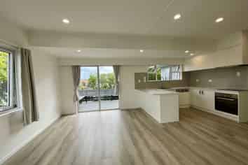 20  Francis Street, Takapuna