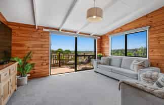 23 John Road, Stanmore Bay